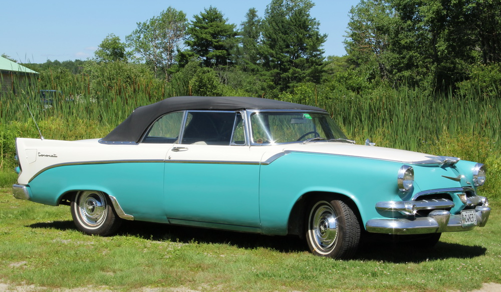 AUTOMOBILE - 1956 Dodge Coronet V-8