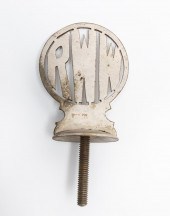 AUTOMOBILE HOOD ORNAMENT WITH