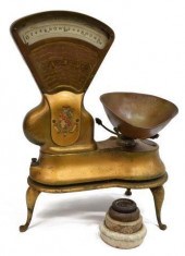 AVERY-TOLEDO GILT PAINTED SCAL