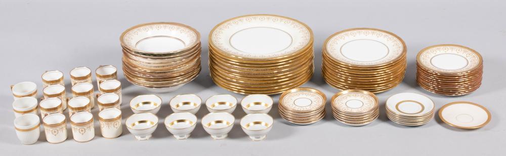 AYNSLEY 'GOLD DOWRY' PART DINNER