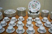 AYNSLEY 'PEMBROKE' DINNER SERV