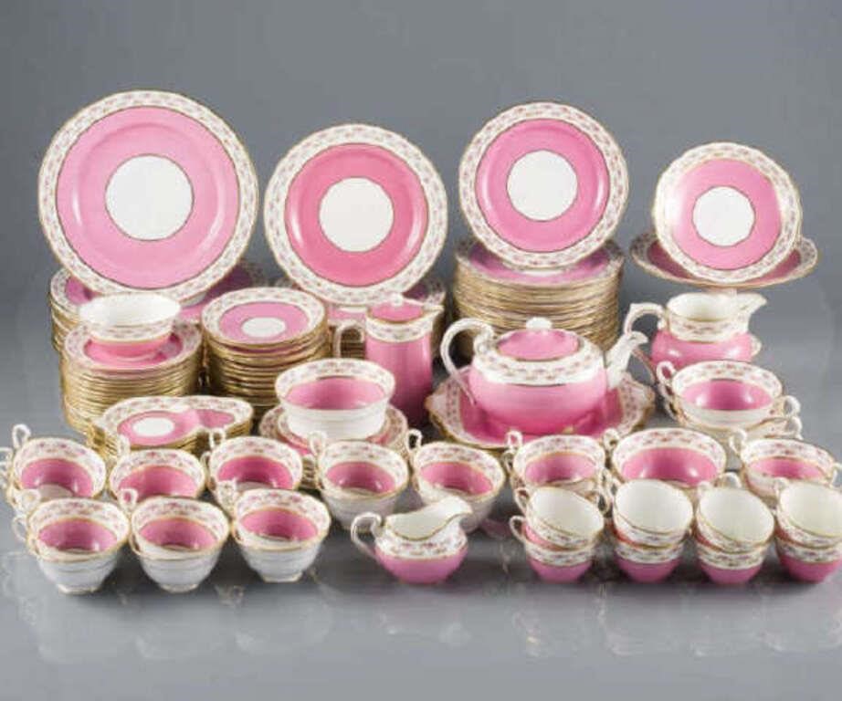 AYNSLEY PORCELAIN TABLEWAREA