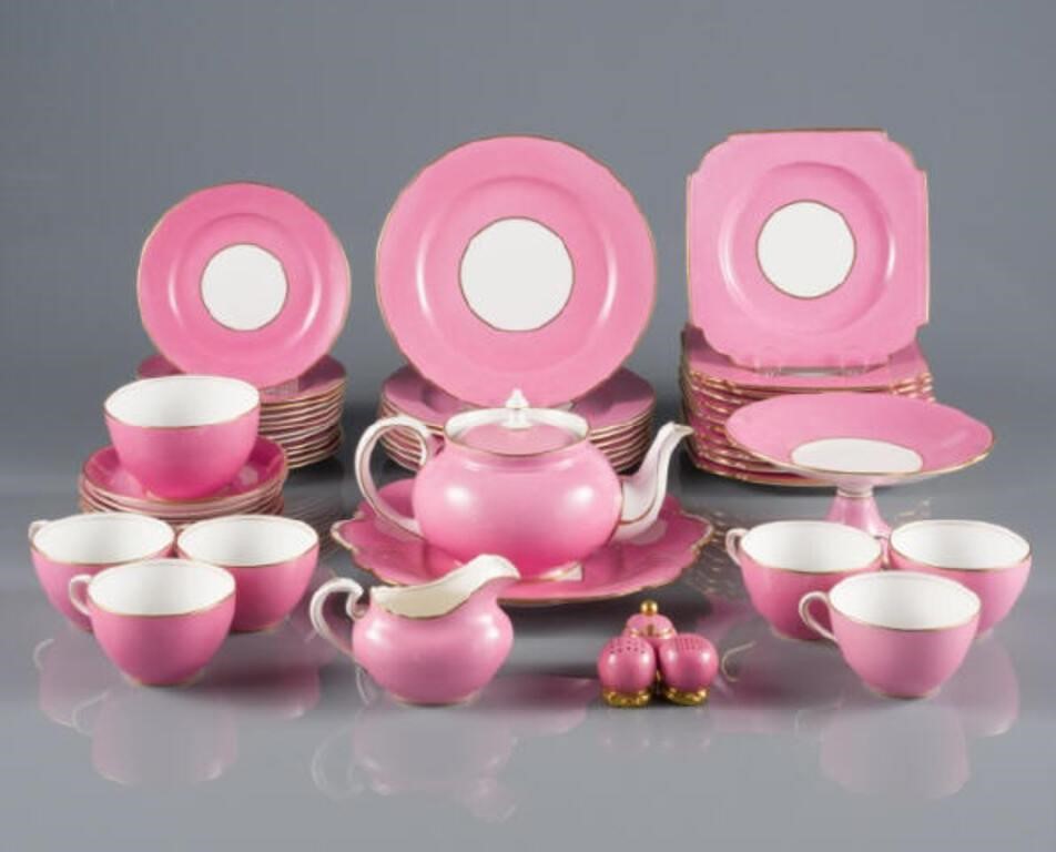 AYNSLEY PORCELAIN TABLEWAREA