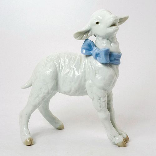 BABY BOY LAMB 1006546 - LLADRO