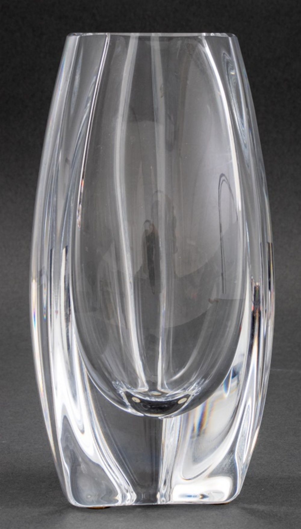 BACCARAT CLEAR CRYSTAL VASE