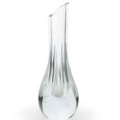 BACCARAT CRYSTAL BUD VASEDESCR