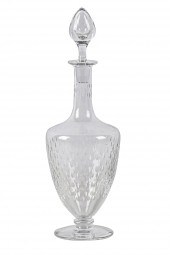 BACCARAT CRYSTAL DECANTERsigne