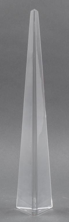 BACCARAT CRYSTAL GLASS OBELISK