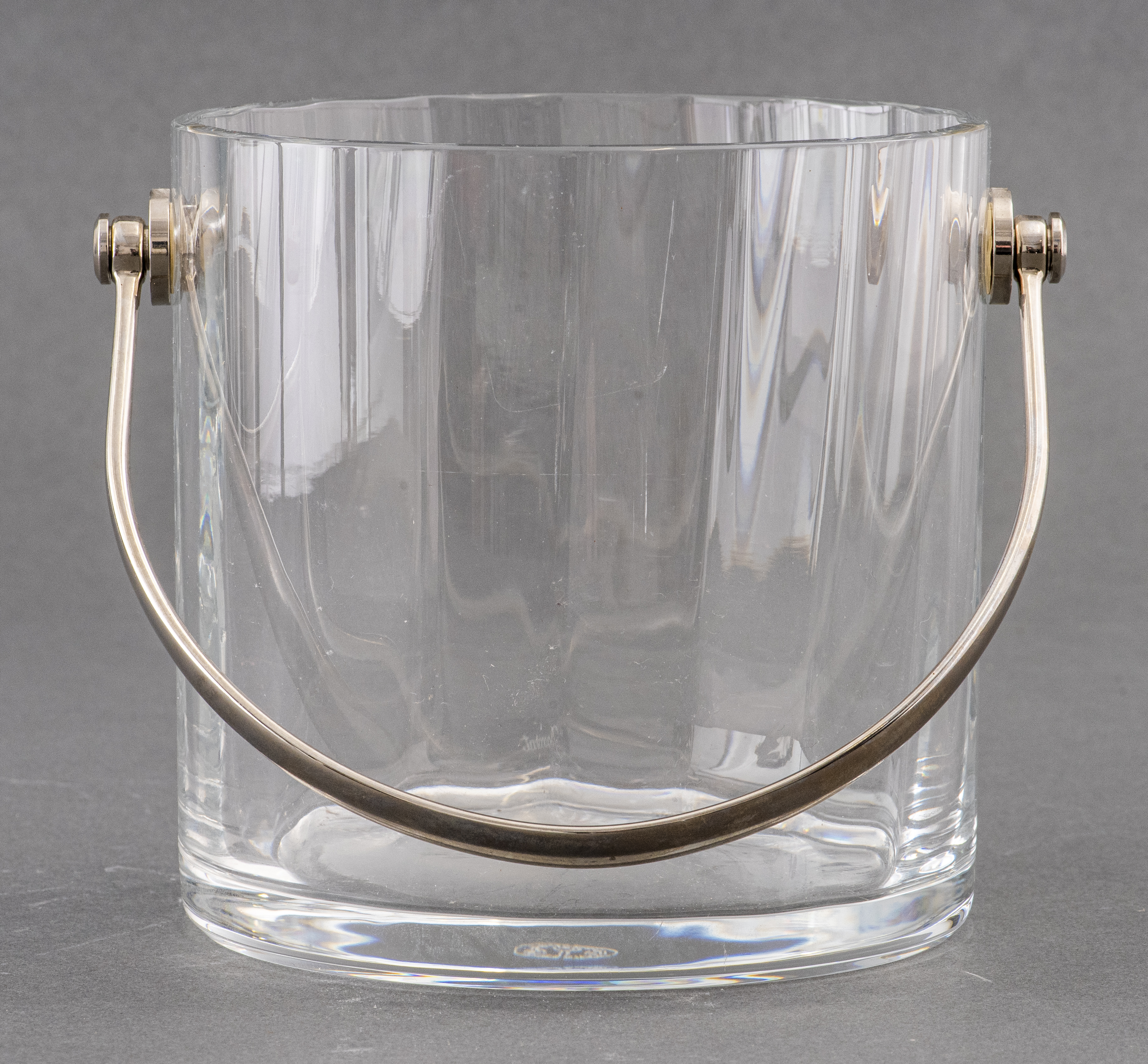 BACCARAT CRYSTAL ICE BUCKET