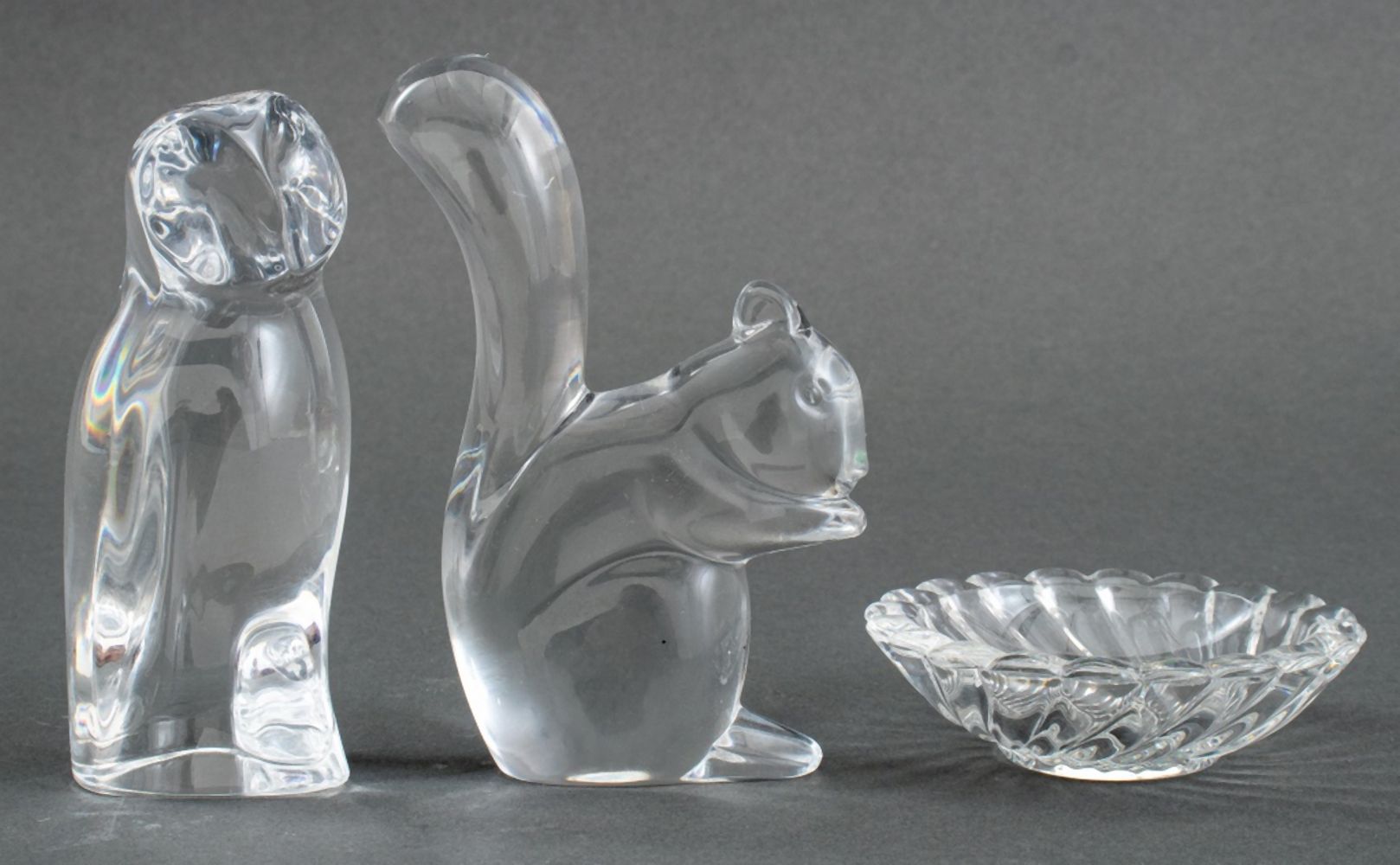 BACCARAT CRYSTAL PAPERWEIGHT & RING