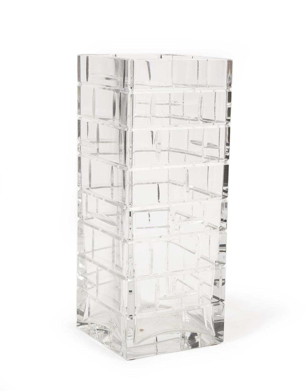 BACCARAT CRYSTAL VASEBaccarat