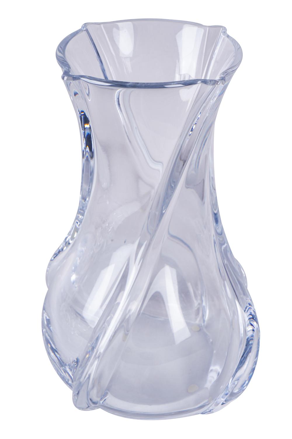 BACCARAT CRYSTAL VASEbaccarat