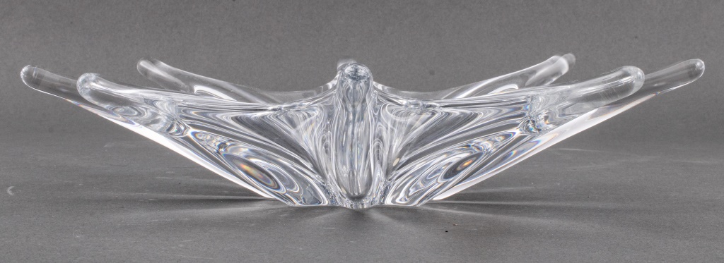 BACCARAT FREE-FORM CENTERPIECE