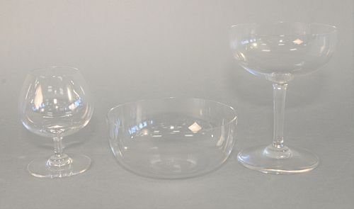 BACCARAT THIRTY-THREE PIECE LOT