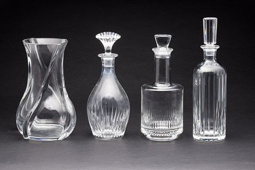 BACCARAT VASE &AMP; 2 CRYSTAL