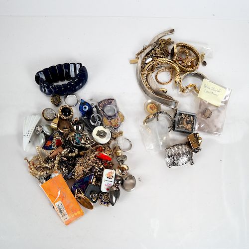 BAG OF COSTUME JEWELRY, WATCHES,