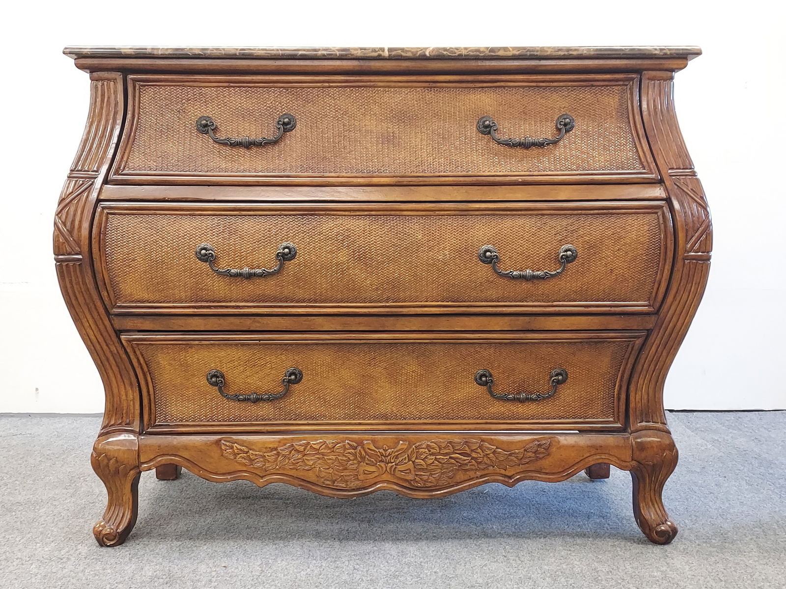BAHAMA STYLE MARBLE TOP & RATTAN