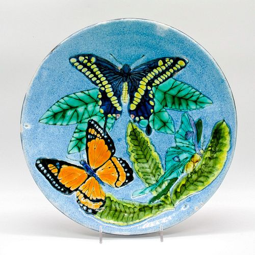 BAHAMAS CHELSEA POTTERY BUTTERFLY