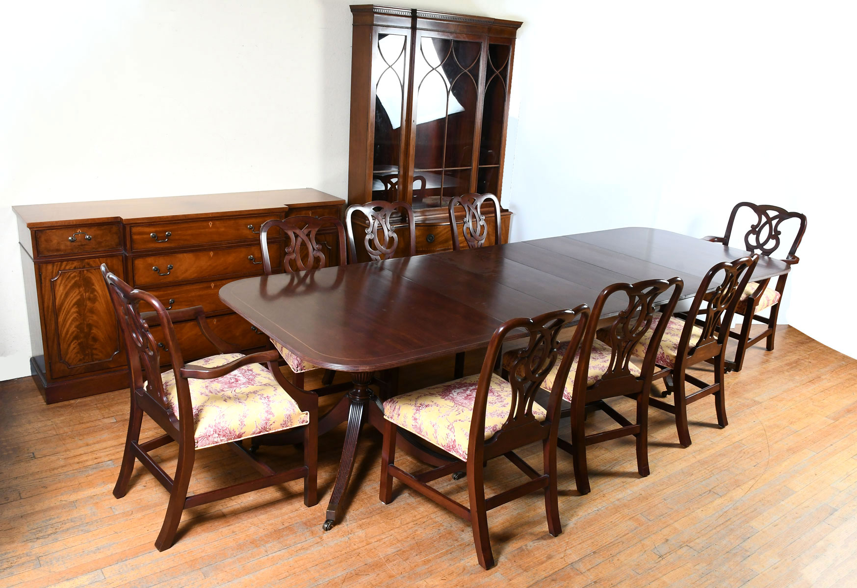 BAKER FURNITURE DINING ROOM SET: