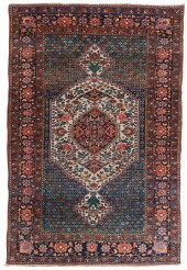 BAKTIARI FLOWER RUG, PERSIA, C