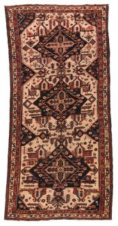 BAKTIARI GALLERY RUG20th centu