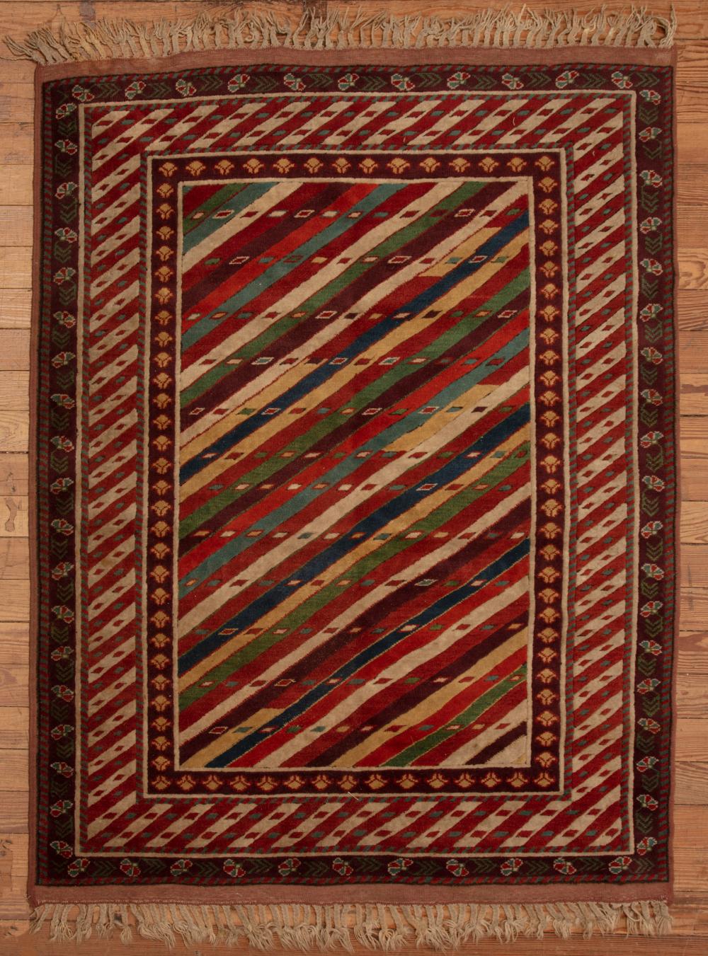 BAKU-STYLE RUGBaku-Style Rug,