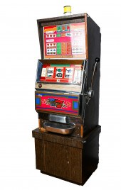 'BALDINIS'' SLOT MACHINE WITH