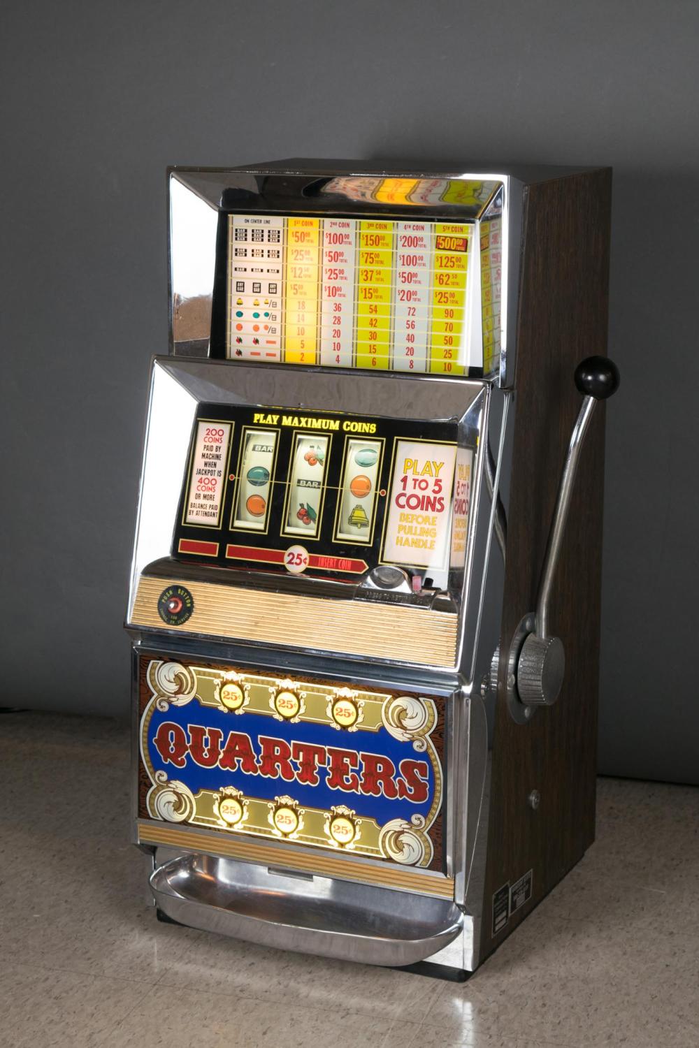BALLY QUARTER SLOT MACHINEBALLY