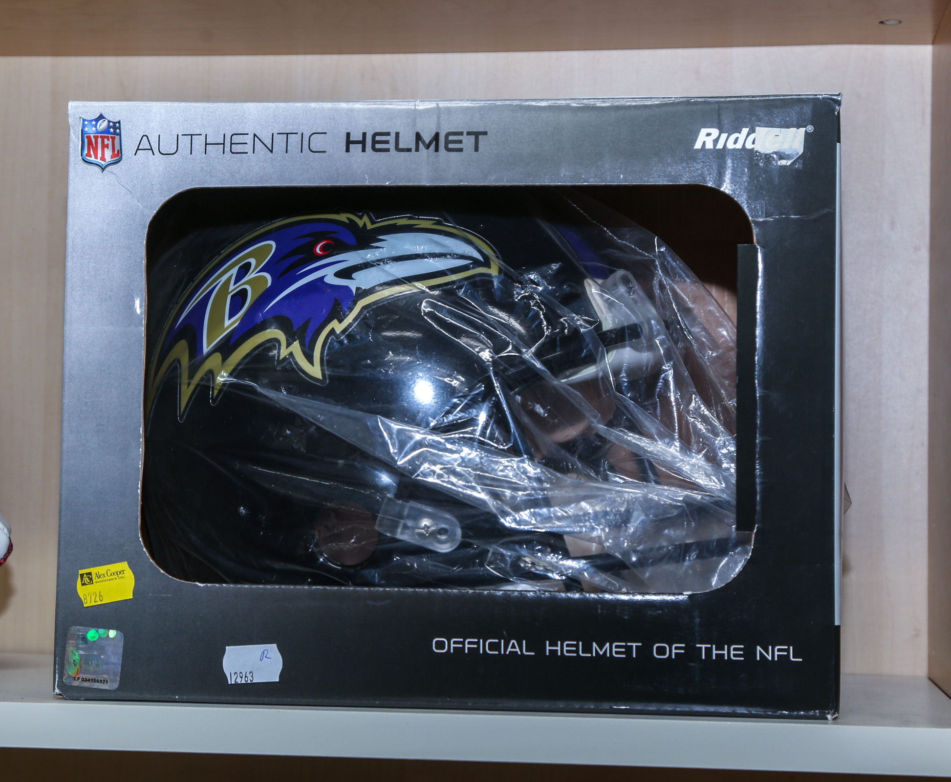 BALTO. RAVENS SOUVENIR HELMET,