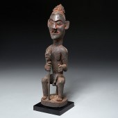 BAMILEKE PEOPLES, CARVED KING