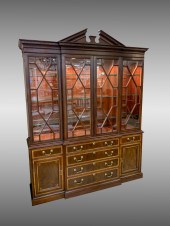 BANDED MAHOGANY BREAKFRONT/CUR