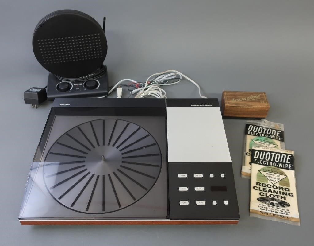 Bang & Olufsen of Denmark turntable