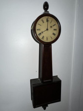 BANJO CLOCK, MAHOGANY, WOODEN