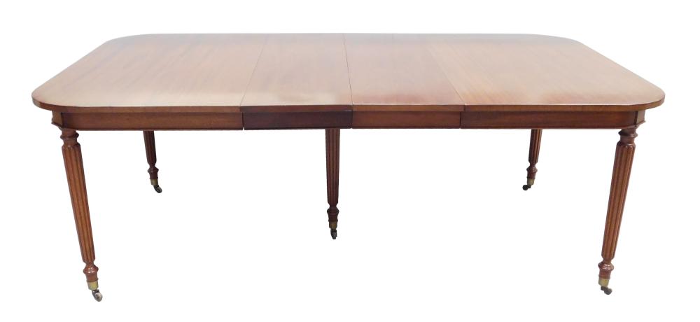BANQUET DINING TABLE, C. 1900,