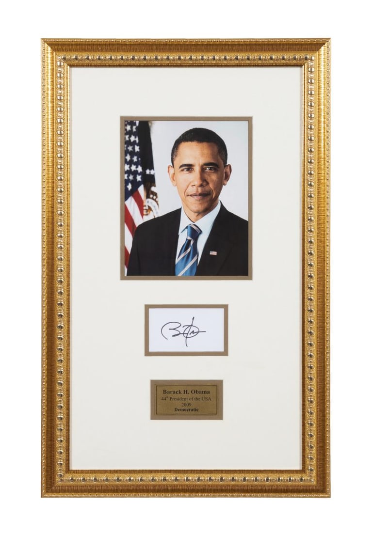 BARACK OBAMA SIGNATURE ON CARD IN