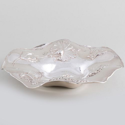 BARBOUR SILVER CO. CENTERPIECE