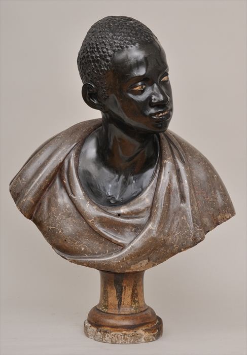 BAROQUE CARVED NICHE BUST OF A