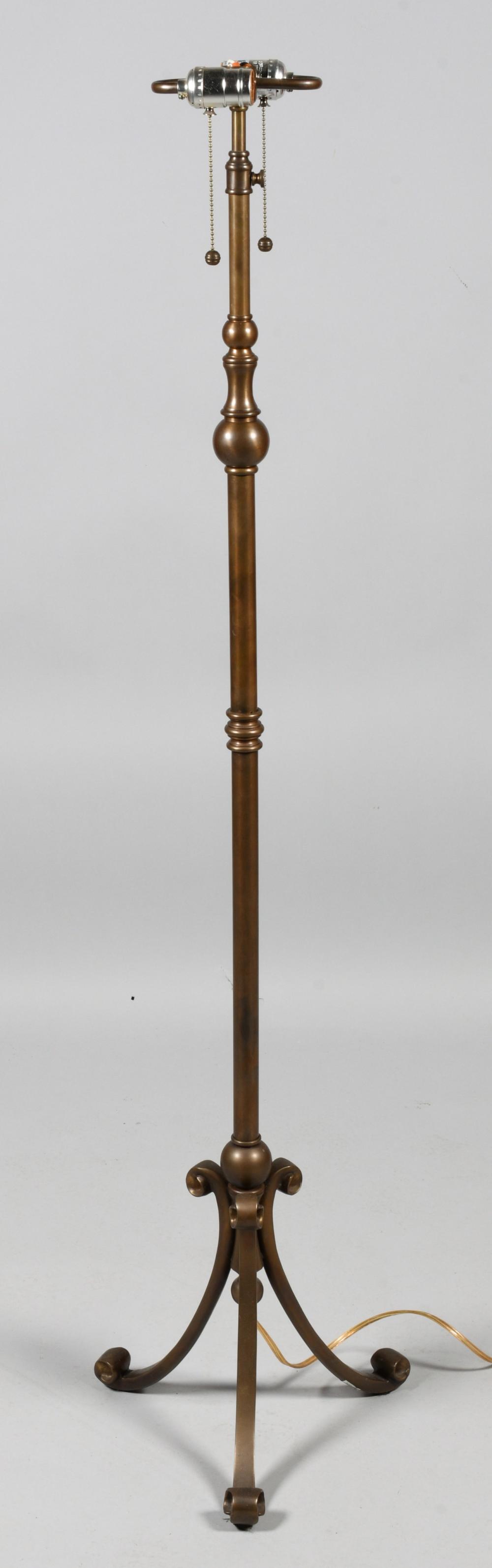 BAROQUE STYLE BRASS FLOOR LAMP