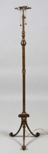 BAROQUE STYLE BRASS FLOOR LAMP