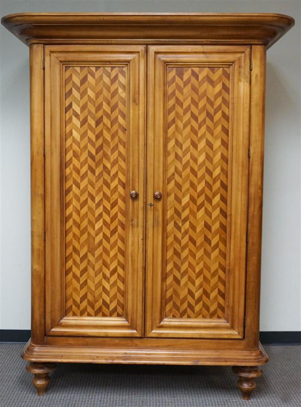 BAROQUE STYLE PARQUETRY FRUITWOOD