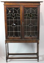 BAROQUE STYLE STAINED WOOD CAB