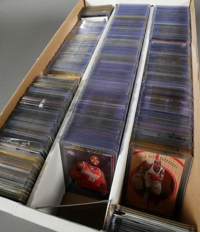 BASKETBALL CARDS, TONS OF