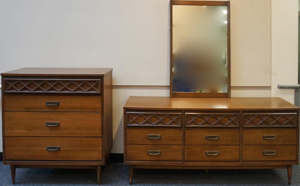 BASSETT FURNITURE CO. MID-CENTURY