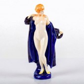 BATHER HN687 - ROYAL DOULTON F