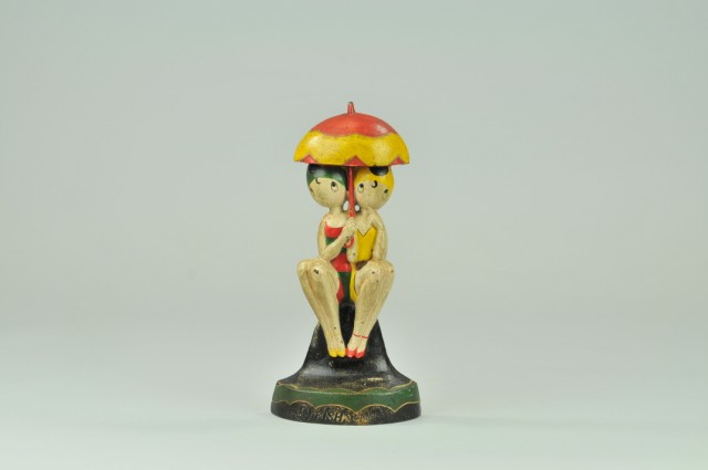 BATHING BEAUTIES DOORSTOP BOOK