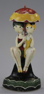 BATHING BEAUTIES DOORSTOP Hubl