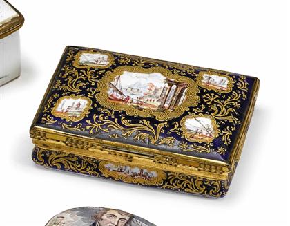 Battersea enamel patch box   
