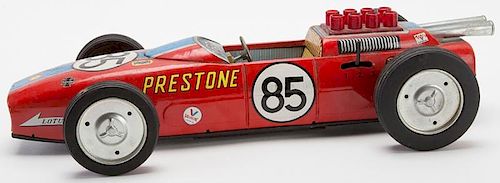 BATTERY-OPERATED SPEEDWAY INDY
