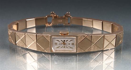 Baume & Mercier 14K gold lady's