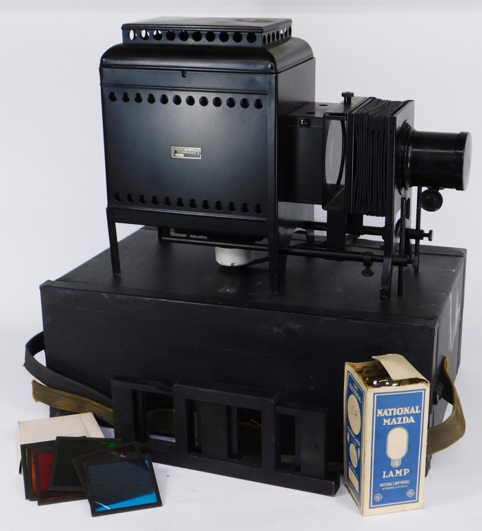 BAUSCH & LOMB MAGIC LANTERN